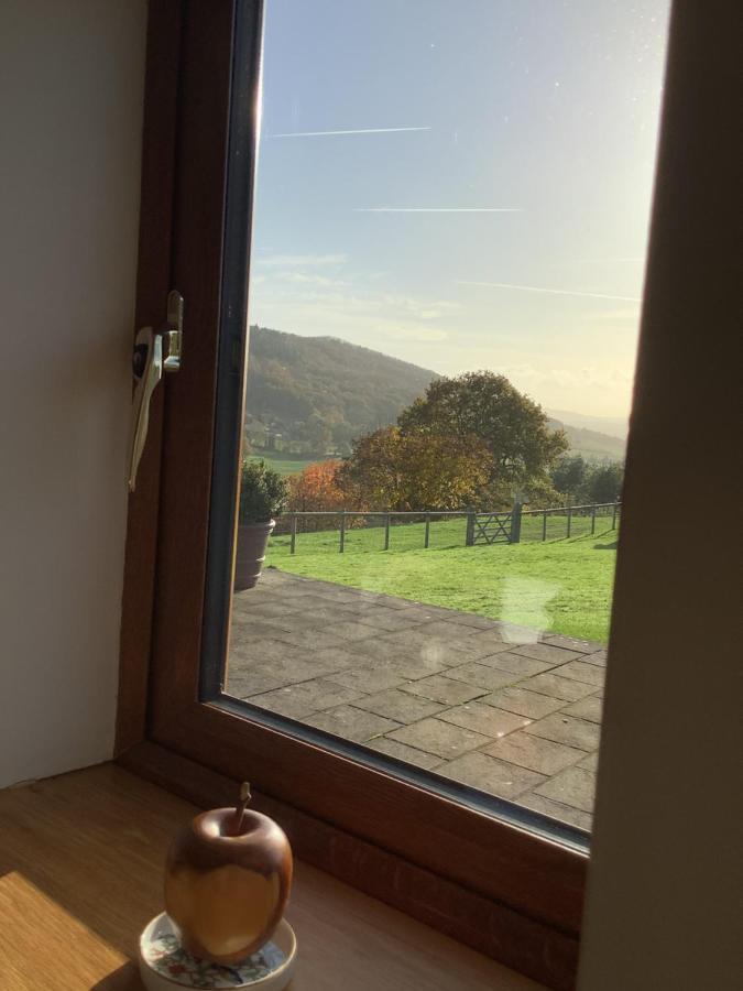 Woodcutters Barn, Overlooking Ledbury & Malvern Hills Exterior photo